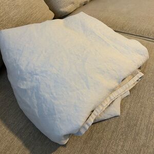 Coyuchi 100 linen Soft Gray Bedding flat sheet ONLY 101x92